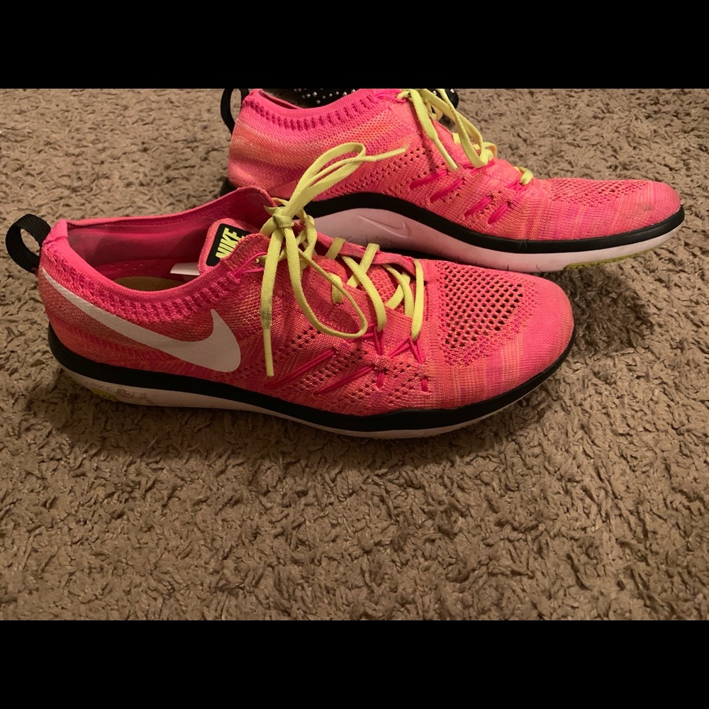 Hot pink nike training shoe